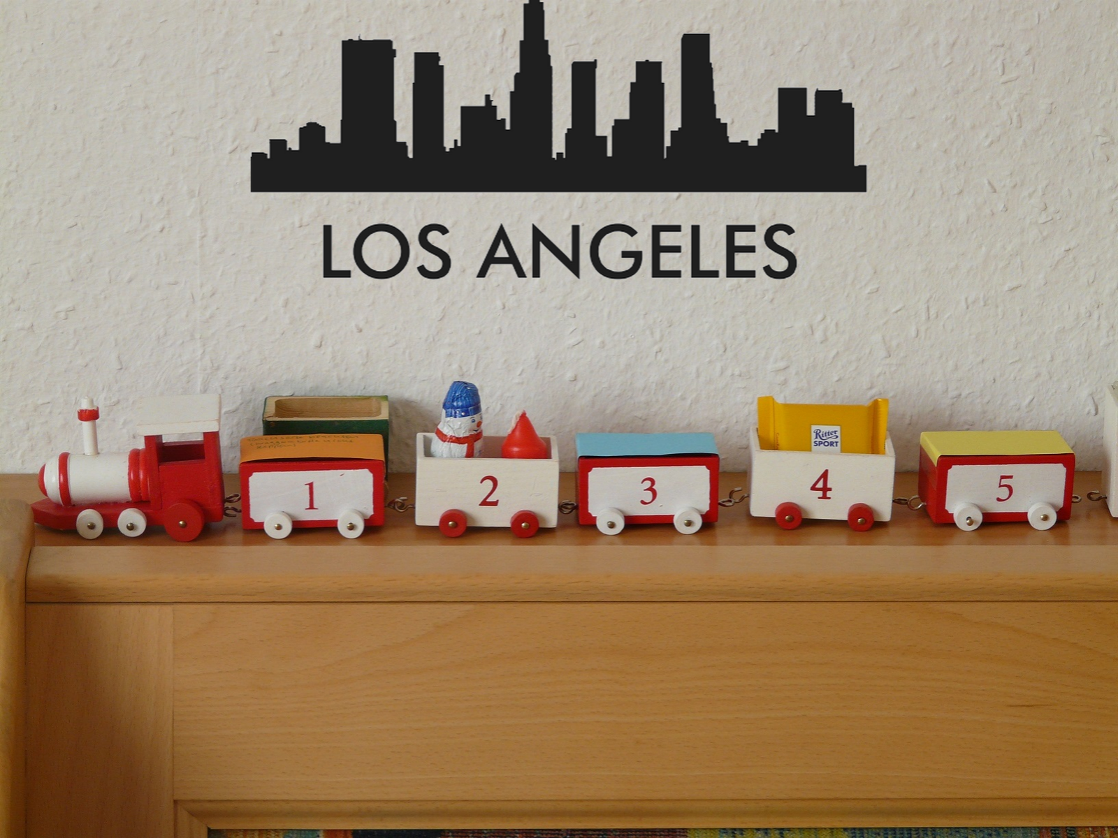 Cityscape Los Angeles with Text Vinyl Decal Removable Matte Finish Skyline Decore for Indoor Walls